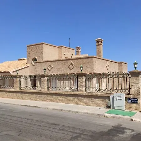 Villa Gelegen Naast De Zee Met Uniek Uitzicht Villa Alicante
